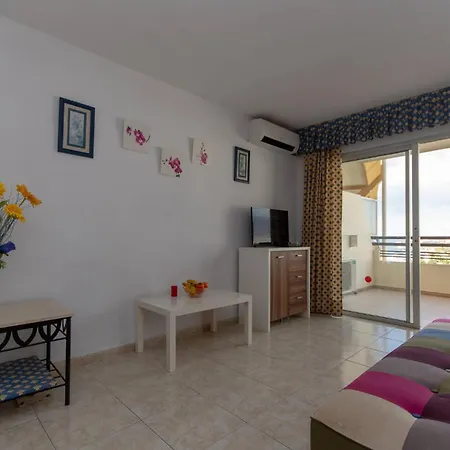 Santa Maria 85 - One Bed *