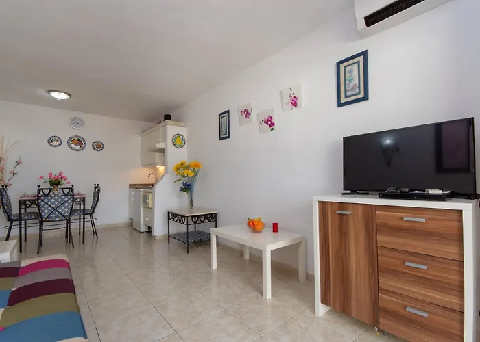 Santa Maria 85 - One Bed